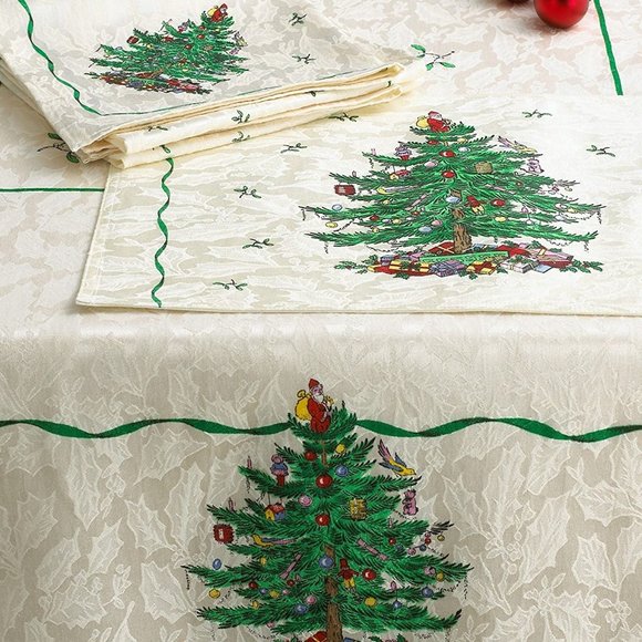 8 brand new Spode Christmas Tree Fabric Napkins w/ GREEN Trim - Picture 8 of 10
